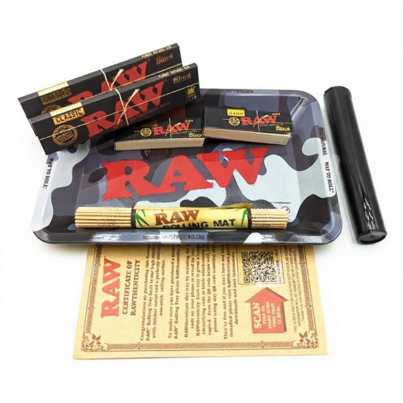 RAW Camo Mini Black Papers Rolling Tray Set